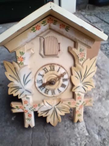 koekoeks klok vintage  beschikbaar voor biedingen
