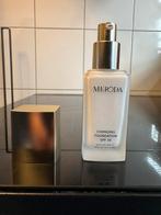 Meroda Foundation SPF 30, Gehele gezicht, Beige, Ophalen of Verzenden, Zo goed als nieuw