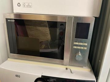 Sharp Combimagnetron - Zo goed als nieuw! beschikbaar voor biedingen