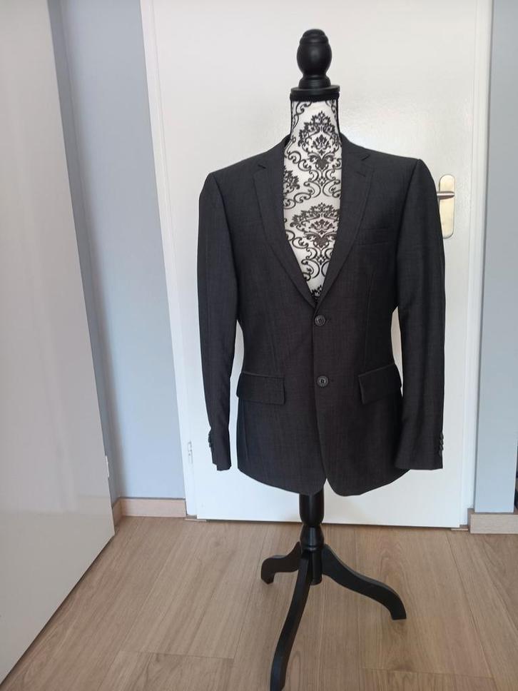 Gloednieuwe donker grijze heren colbert van wol, maat 46, Kleding | Heren, Kostuums en Colberts, Nieuw, Maat 46 (S) of kleiner