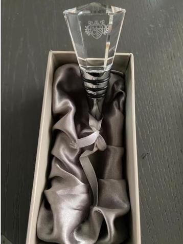 Kristallen Wijnstopper in geschenkverpakking beschikbaar voor biedingen