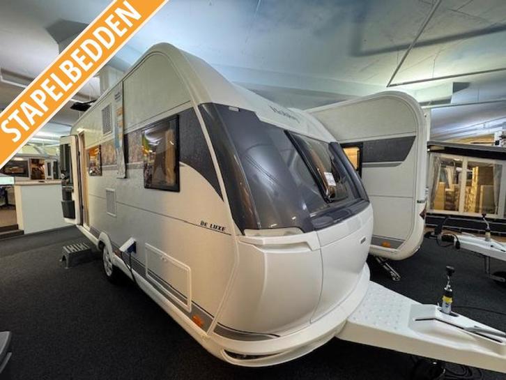 Hobby De Luxe 490 KMF 2026 NIEUW BINNEN!!!, Caravans en Kamperen, Caravans, Bedrijf, tot en met 5, 1000 - 1250 kg, Treinzit, Hobby