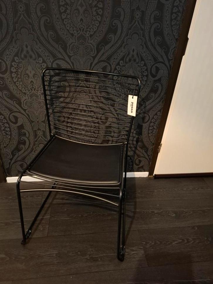 (Ophalen) Eetkamerstoel Muck van Woood, zwart metaal, Huis en Inrichting, Stoelen, Zo goed als nieuw, Eén, Metaal, Zwart, Ophalen