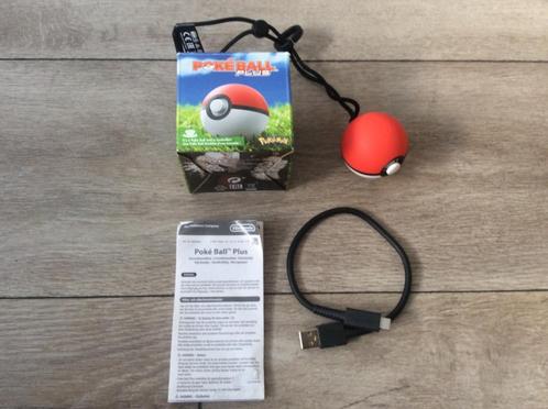 Nintendo Switch Pokemon Pokeball Plus Controller met MEW, Spelcomputers en Games, Games | Nintendo Switch, Zo goed als nieuw, Avontuur en Actie