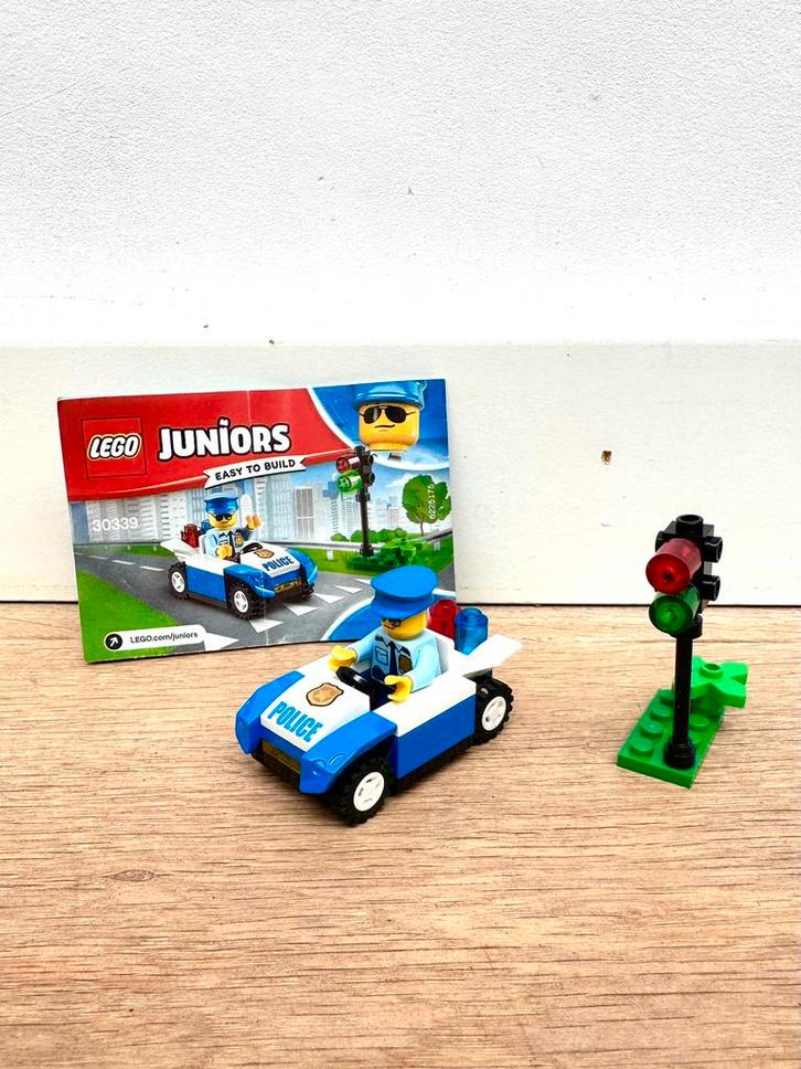 Lego juniors 30339 verkeerslichtcontrole, Kinderen en Baby's, Speelgoed | Duplo en Lego, Zo goed als nieuw, Ophalen of Verzenden