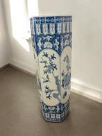 Vintage blauwwitte XL hoge vaas / parapluhouder, Antiek en Kunst, Ophalen
