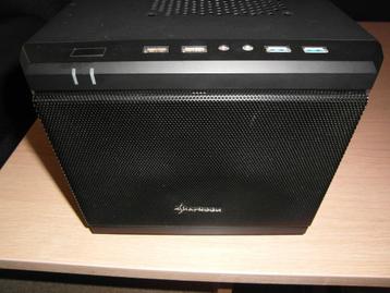 Sharkoon QB One (Mini-ITX) met Corsair 450W voeding beschikbaar voor biedingen