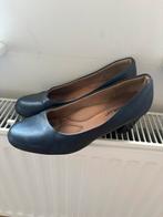 Gedragen stewardess hakken, Piccadilly, Gedragen, Verzenden, Blauw