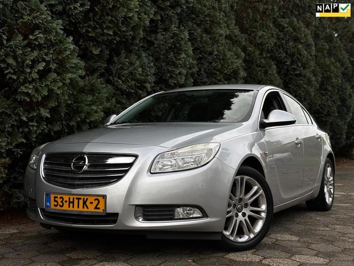 Opel Insignia 2.0 T Edition|Automaat|Trekhaak, Auto's, Opel, Bedrijf, Te koop, Insignia, ABS, Airbags, Airconditioning, Boordcomputer