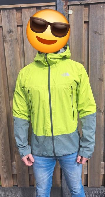 Wind - ski jack van het merk The North Face.
 beschikbaar voor biedingen