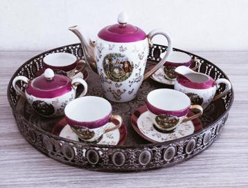 Deco servies beschikbaar voor biedingen