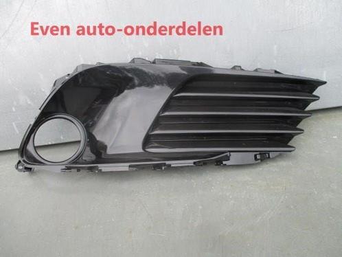 rechter voor afdekt rooster bumper auris E 18, Auto-onderdelen, Overige Auto-onderdelen, Toyota, Nieuw, Ophalen of Verzenden