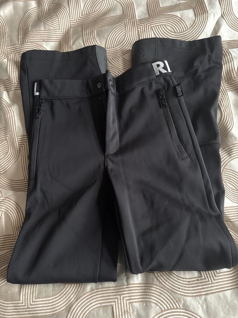 Super Rebel Softshell Broek Zwart Mt 140 - Zo Goed Als Nieuw, Ophalen of Verzenden, Zo goed als nieuw, Jongen