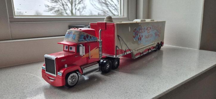 Disney Pixar Cars Jocko Flocko Mack Hauler, Kinderen en Baby's, Speelgoed | Speelgoedvoertuigen, Zo goed als nieuw, Ophalen of Verzenden