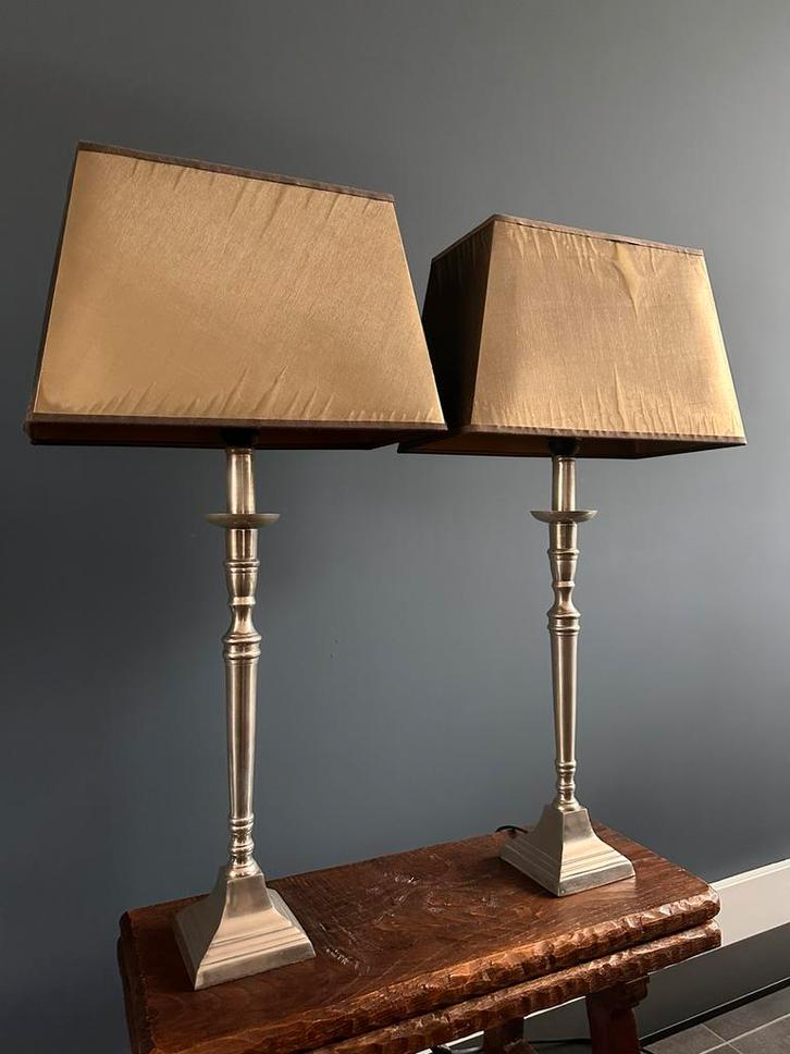2 stuks Lampenvoet. Zie omschrijving als nieuw, Huis en Inrichting, Lampen | Overige, Zo goed als nieuw, Ophalen of Verzenden
