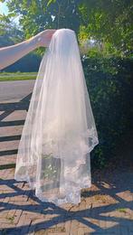 Poirier bruidssluier 75cm, Kleding | Dames, Trouwkleding en Trouwaccessoires, Wit, Ophalen of Verzenden, Zo goed als nieuw, Accessoires