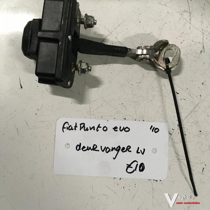 Fiat Punto Evo 2010 Deurvanger Linksvoor, Auto-onderdelen, Carrosserie en Plaatwerk, Deur, Gebruikt, Ophalen of Verzenden