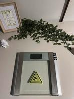 Weegschaal met geheugen en vetpercentage,, 1 tot 500 gram, 100 kg of meer, Ophalen of Verzenden, Personenweegschaal