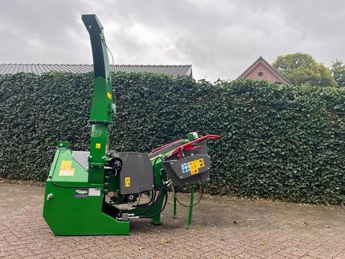 Kellfri Versnipperaar/Hakselaar WC 17 H2 (bj 2024), Zakelijke goederen, Machines en Bouw | Tuin, Park en Bosbouw, Hakselaar