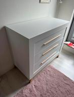 Commode & Ledikant met houten details, Kinderen en Baby's, Kinderkamer | Commodes en Kasten, Ophalen, Gebruikt, 50 tot 70 cm, 75 tot 100 cm
