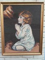 Prachtig Borduurwerk - Biddend Kind, Antiek en Kunst, Kunst | Etsen en Gravures, Ophalen of Verzenden