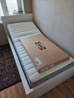 1 persoonsbed malm, Huis en Inrichting, Ophalen, Tweepersoons, Zo goed als nieuw, 200 cm