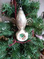 Zeer aparte antieke glazen deukbal huisvlijt, Diversen, Kerst, Ophalen of Verzenden, Gebruikt
