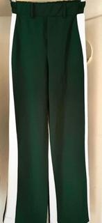 Donker groene broek Bershka, Kleding | Dames, Broeken en Pantalons, Groen, Gedragen, Lang, Maat 34 (XS) of kleiner