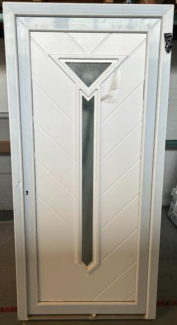 Kunststof voordeur 100 x 210 cm Links kleur Wit beschikbaar voor biedingen