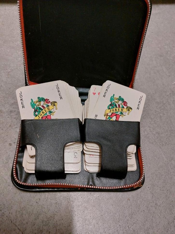 Retro vintage Luxe  etui met 2x kaartendek speelkaarten, Hobby en Vrije tijd, Gezelschapsspellen | Kaartspellen, Gebruikt, Ophalen of Verzenden