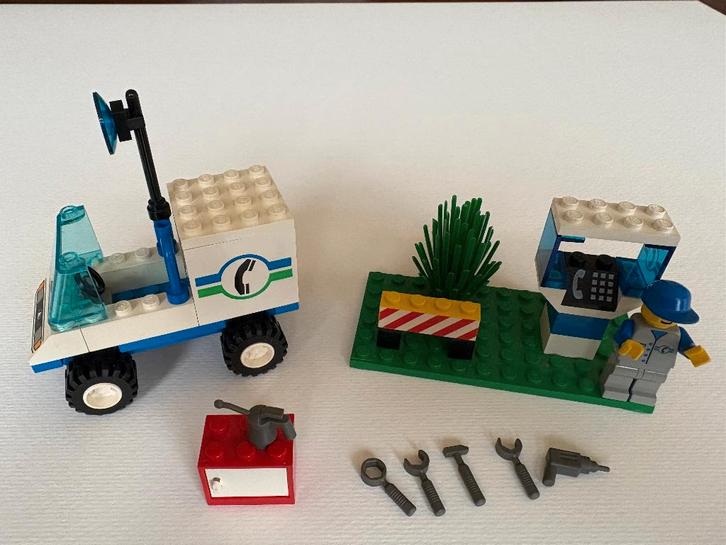 Lego 6422 telecom auto, Kinderen en Baby's, Speelgoed | Duplo en Lego, Zo goed als nieuw, Lego, Complete set, Ophalen of Verzenden