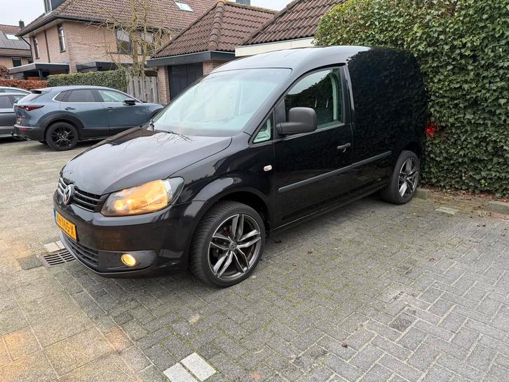Volkswagen Caddy 1.6 D 55KW 2014, Auto's, Bestelauto's, Bedrijf, Airbags, Bluetooth, Bochtverlichting, Centrale vergrendeling
