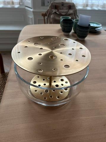 Nieuw Ikebana vaas voor Fritz Hansen (Jaime Hayon) beschikbaar voor biedingen