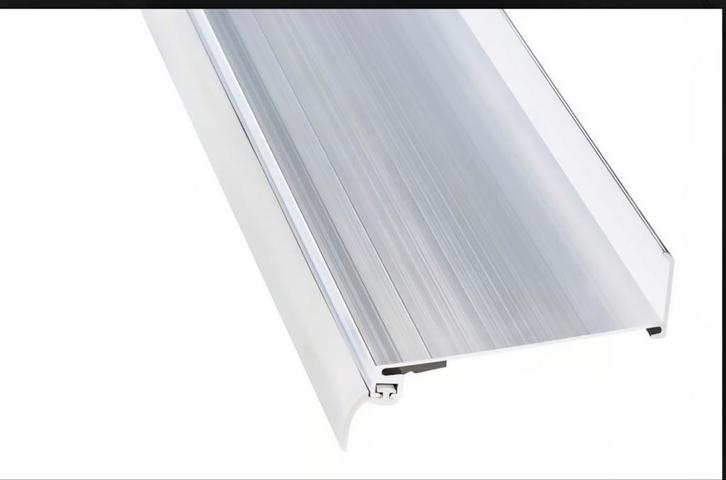muuraansluitprofiel aluminium met rubber afdichting, Doe-het-zelf en Verbouw, Metalen, Nieuw, Aluminium, Ophalen