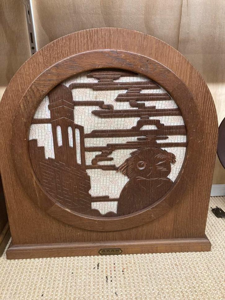 Gezocht AKAH radio’s en luidsprekers, Antiek en Kunst, Antiek | Tv's en Audio, Ophalen of Verzenden