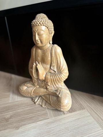 Budha beeldje beschikbaar voor biedingen