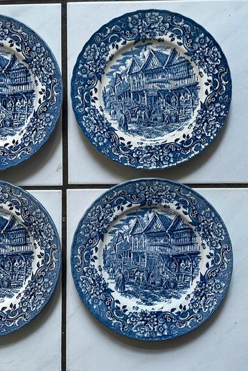 4 x borden Bowans Brewery. 25 cm doorsnee blauw  beschikbaar voor biedingen