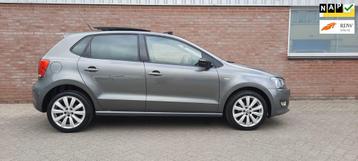Volkswagen Polo 1.2 TSI Highline bomvol schuifdak pdc st ver beschikbaar voor biedingen