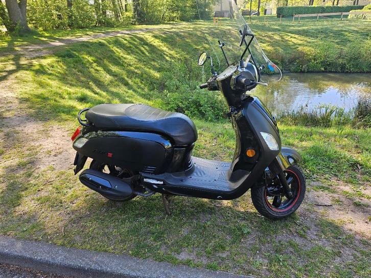 Sym Fiddle 3 Sport snorscooter van 2019, Fietsen en Brommers, Snorfietsen en Snorscooters, Gebruikt, SYM, Benzine, Ophalen