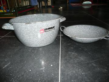 BB emaillen teil en wok beschikbaar voor biedingen