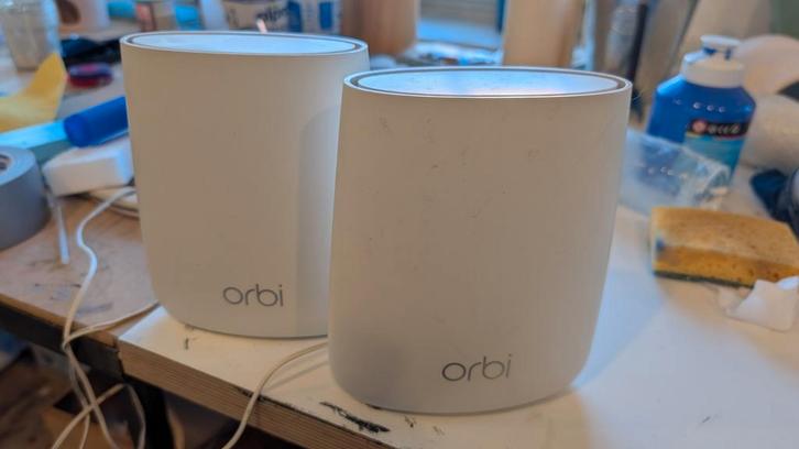 2x Netgear Orbi RBS20 Extender - Mesh WiFi, Computers en Software, Accesspoints, Gebruikt, Ophalen of Verzenden