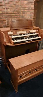 Digitaal orgel met inschuifbaar pedaal en in smalle kast, Ophalen, Zo goed als nieuw, 2 klavieren, Orgel