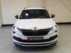 Skoda Karoq 1.5 TSI ACT Greentech 150pk DSG-7 Sportline Busi, Stof, 4 cilinders, 150 pk, Wit