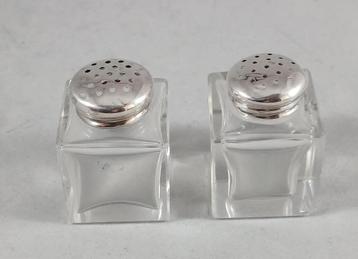 Peper en zoutstel antiek 835 zilver beschikbaar voor biedingen