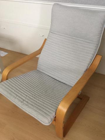 IKEA fauteuil met twee verschillende hoezen 