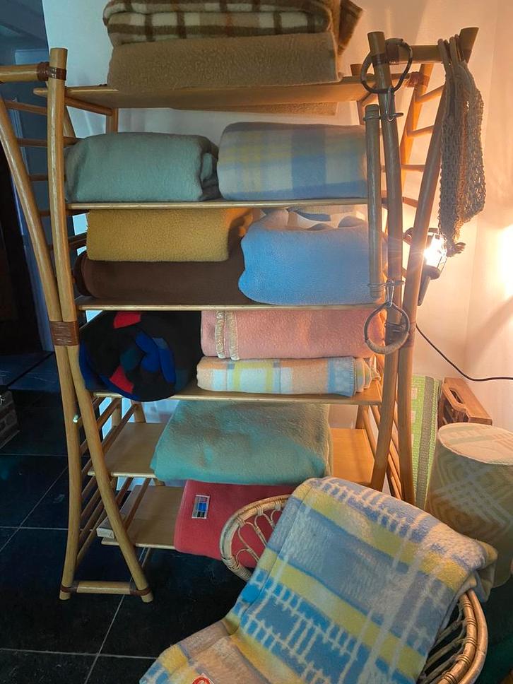 Prachtige Vintage Wollen Dekens, Huis en Inrichting, Woonaccessoires | Plaids en Woondekens, Ophalen of Verzenden