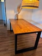Mooie houten eettafel (houten+metalen onderstel), Huis en Inrichting, Tafels | Eettafels, Ophalen, Gebruikt, 50 tot 100 cm, Vijf personen of meer