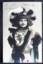 Jongetje in indrukwekkend tenue, Verzamelen, Verzenden, Voor 1920, Ongelopen, Kinderen