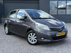 Toyota Yaris 1.3 VVT-i Dynamic 1e Eigenaar,Airco,Trekhaak,6-, Voorwielaandrijving, Euro 5, Stof, Gebruikt