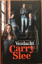 Verdacht - Carry Slee (Jeugdboek), Ophalen of Verzenden, Zo goed als nieuw, Fictie